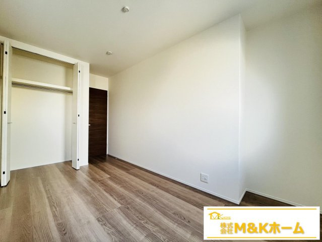 半田市北二ツ坂町2丁目　全2棟　1号棟の洋室|洋室5.9帖☆