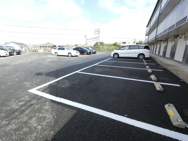 【駐車場】 | レオパレスオリヴィエ　Ⅱ