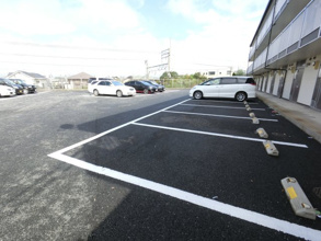 【駐車場】 | レオパレスオリヴィエ　Ⅱ