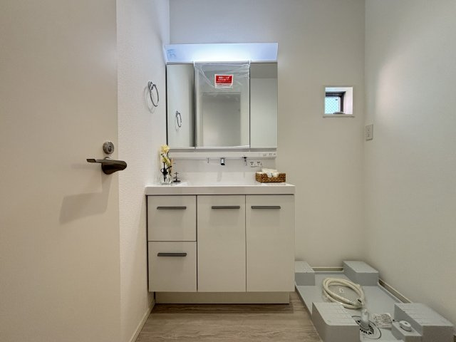 MELDIA東区徳川1521③｜名古屋市の戸建ならホームアップのトイレ|2か所にトイレを完備。混み合う朝や来客時も安心の設計！