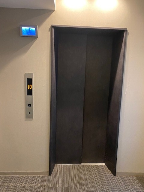 プラウドフラット渋谷富ヶ谷のエントランス|
