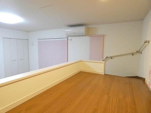 横浜市中区池袋戸建のその他|洋室１０．６帖・ロフトスペース