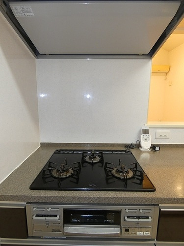 横浜市中区池袋戸建の設備|キッチン・コンロ（内装前）