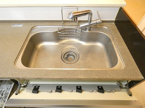 横浜市中区池袋戸建の設備|キッチン・シンク（内装前）