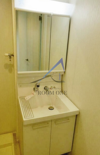 ロッソ・エ・ブルの洗面所|洗面台です。