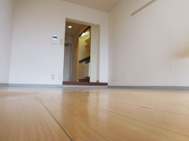 ジョイフル高槻大畑の居間・リビング