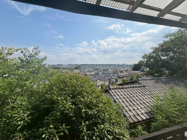 埼玉県狭山市広瀬台1丁目　中古戸建の展望|2階からの眺めです　遠くまで見渡せます