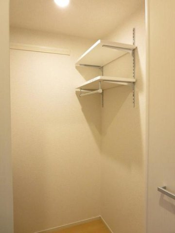 メゾン・ド・ＫＯＵ　Ｂの収納