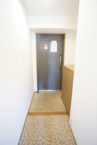 ラ・ビスタ宝塚エスティオ2番館の玄関