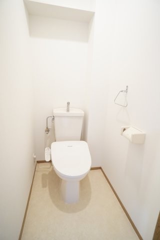 ラ・ビスタ宝塚エスティオ2番館のトイレ