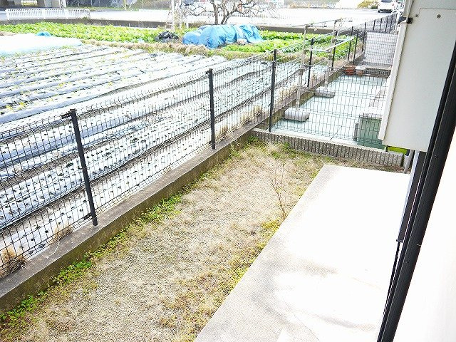 メゾン・ド クレール（櫟本町）の庭|お庭が付いています