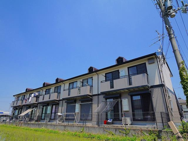 メゾン・ド クレール（櫟本町）の外観|きれいな外観です