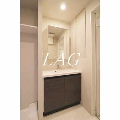 【洗面所】 | ルジェンテ・バリュ上野根岸 | 洗面台です。