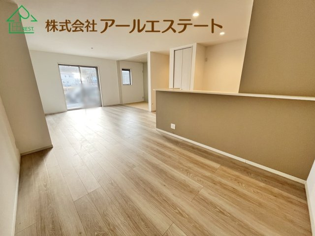 姫路市奥山　　　中古戸建の居間・リビング