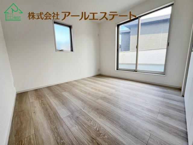 姫路市奥山　　　中古戸建の寝室
