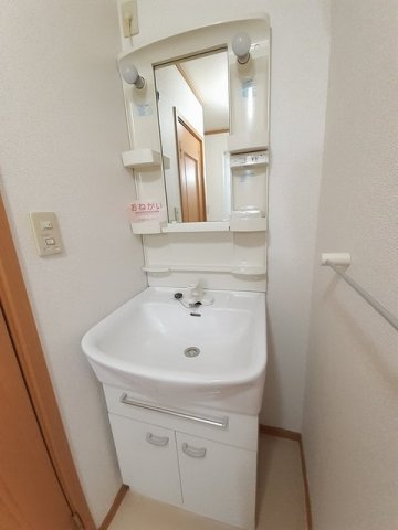 ウランタン壱番館の洗面所