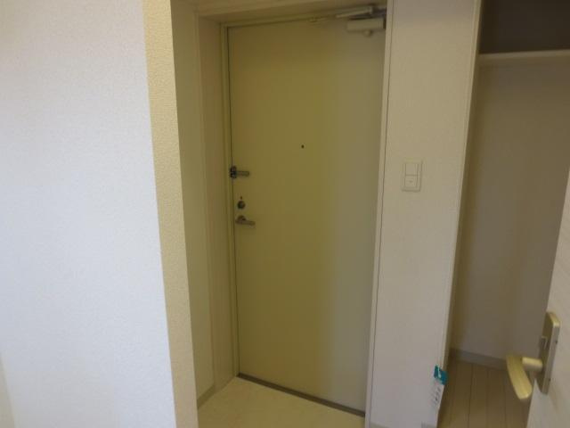 リヴシティ清澄白河の玄関