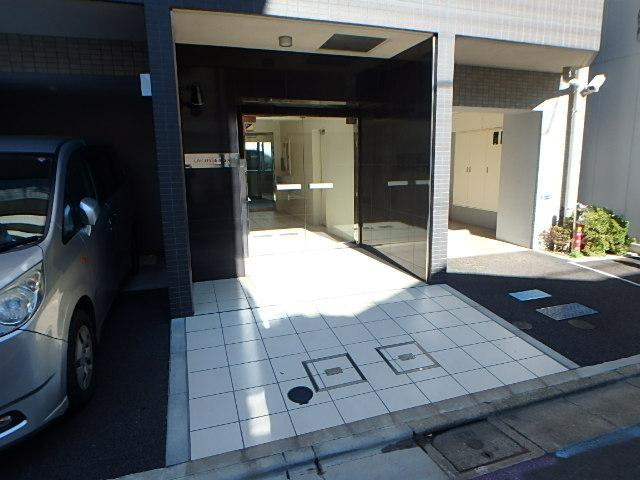 リヴシティ清澄白河のエントランス