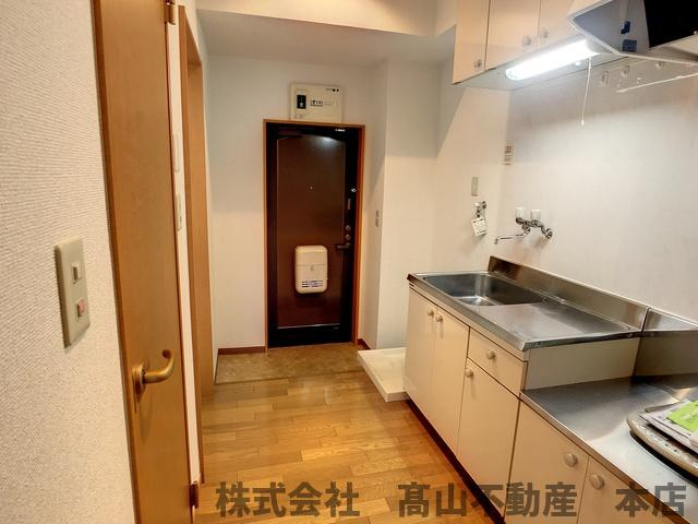 メゾンドグランの玄関