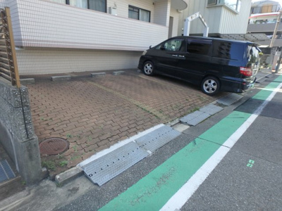 【駐車場】 | サーフ北口