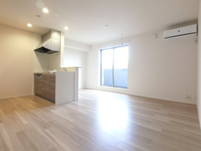 【居間・リビング】 | Blessed Court