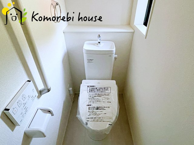 桶川市朝日　3期　新築一戸建て　グラファーレ　のトイレ|清潔感のあるトイレです