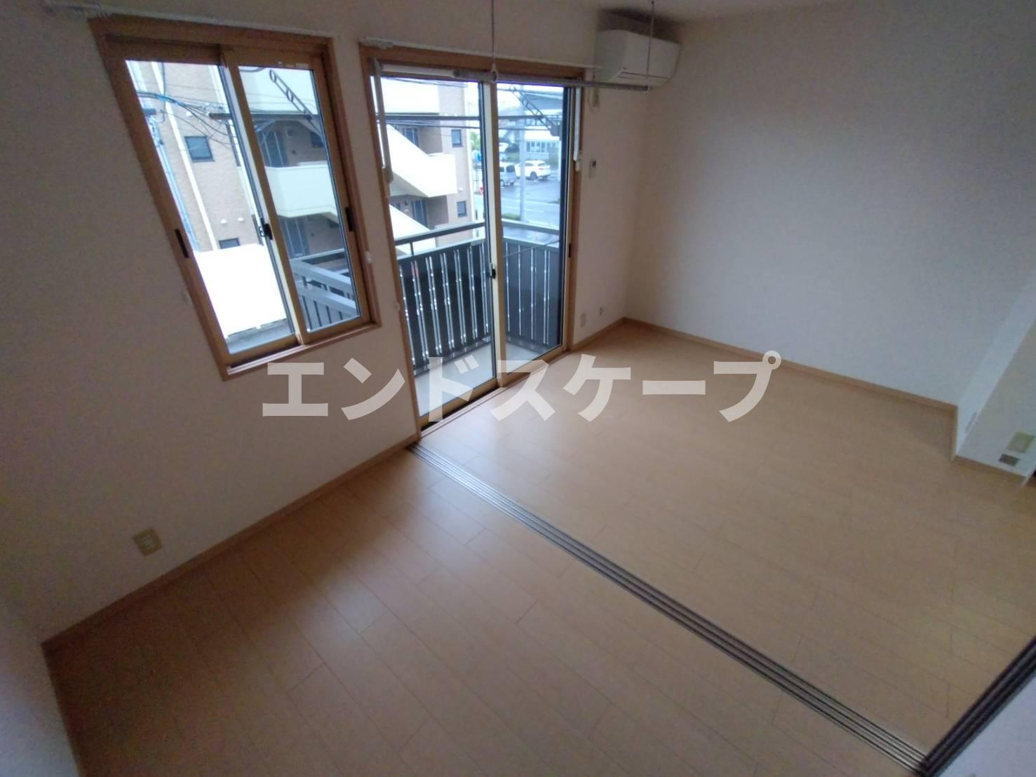 メゾン染谷川の居間・リビング|高崎、前橋エリアのお部屋探しはエンドスケープまで！お客様の理想お聞かせ下さい♪