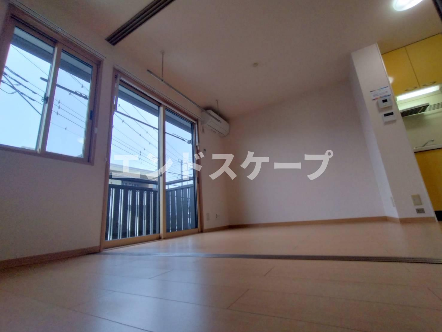 メゾン染谷川の居間・リビング|高崎、前橋エリアのお部屋探しはエンドスケープまで！お客様の理想お聞かせ下さい♪