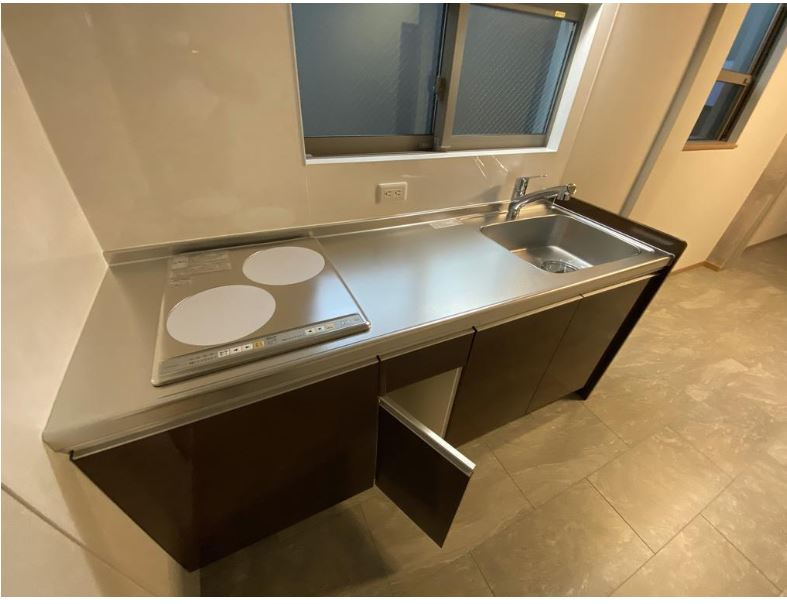 高石市千代田１丁目のハイツのキッチン|お料理しやすいキッチンです