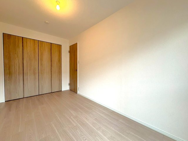 ◆２０２５年１２月リフォーム完了◆ペット飼育可能◆南向き３LDK◆ユニライフ宇治C棟の洋室|洋室（５.９帖）