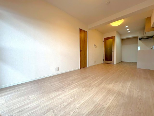 ◆２０２５年１２月リフォーム完了◆ペット飼育可能◆南向き３LDK◆ユニライフ宇治C棟の居間・リビング|リビング