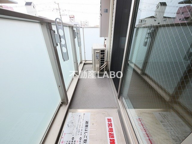 Clashist平野西Westのバルコニー