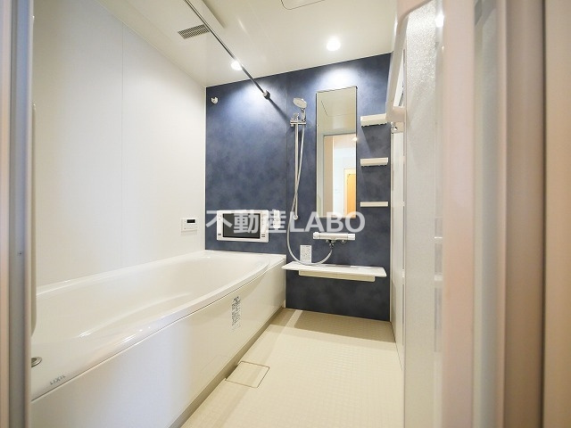 Clashist平野西Westの浴室