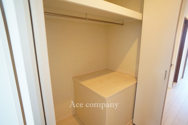 【収納】 | 東大阪市稲田本町2丁目 | 【2階：洋室6.3帖】のクローゼット内です♪