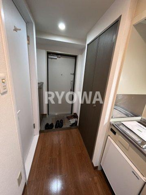 【玄関】 | ライオンズマンション綾瀬・谷中公園 | 掲載の写真は退去前の写真となります。