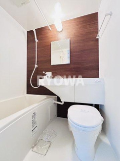 【トイレ】 | ライオンズマンション綾瀬・谷中公園 | 掲載の写真は退去前の写真となります。