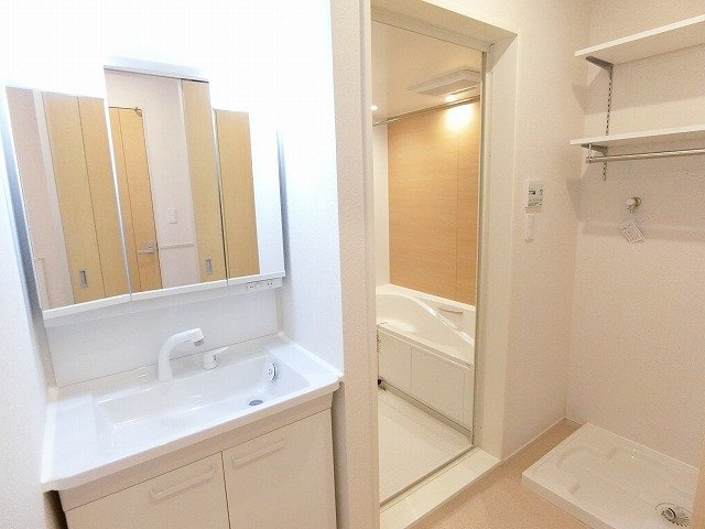 ｇｒａｃｅ　Ｂ（グレイスＢ）の洗面所