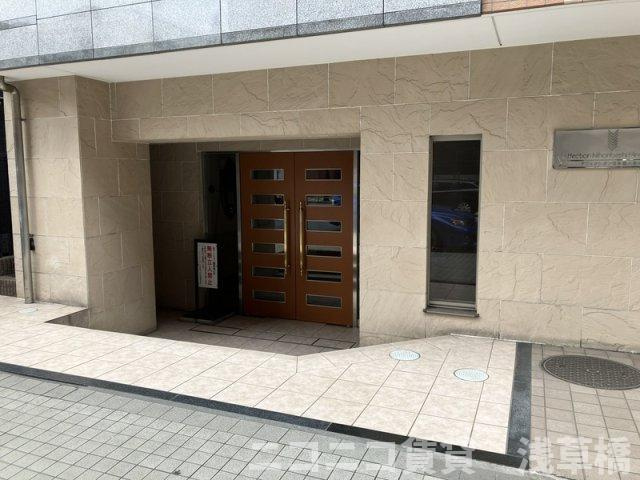 アフェクシオン日本橋人形町のエントランス