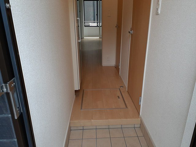 ビジュー・ドゥ・ヴェールの玄関