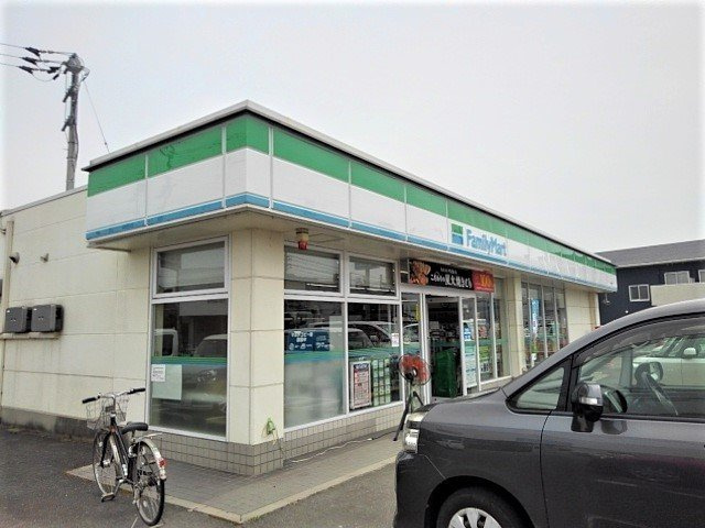 ベル・グラースの周辺|ファミリーマート三野町店まで1200m