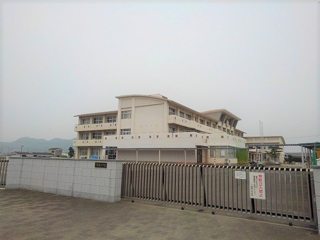 ベル・グラースの周辺|三豊市立下高瀬小学校まで750m