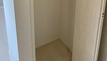 LAUREL宝町の収納