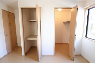 【収納】 | マローネ Ａ | ウォークインクローゼット