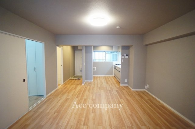 【居間・リビング】 | メガロコープ平野1号棟 | 【LDK：24.5平米】