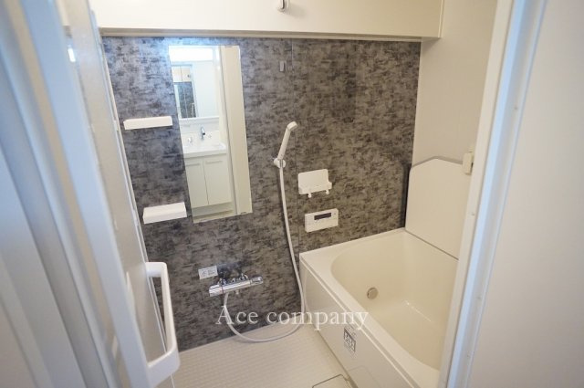 【浴室】 | メガロコープ平野1号棟 | ユニットバス・給湯器（追炊付）新調です☆・