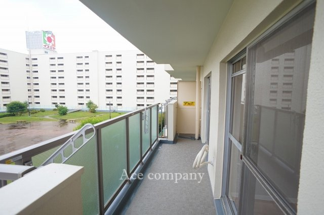 【バルコニー】 | メガロコープ平野1号棟 | 南向きのバルコニーです☆