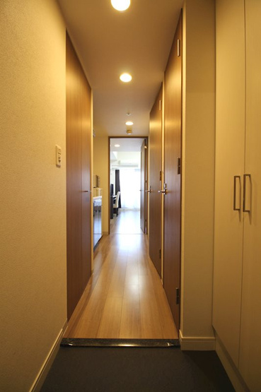 【玄関】プレサンス栄ライズ