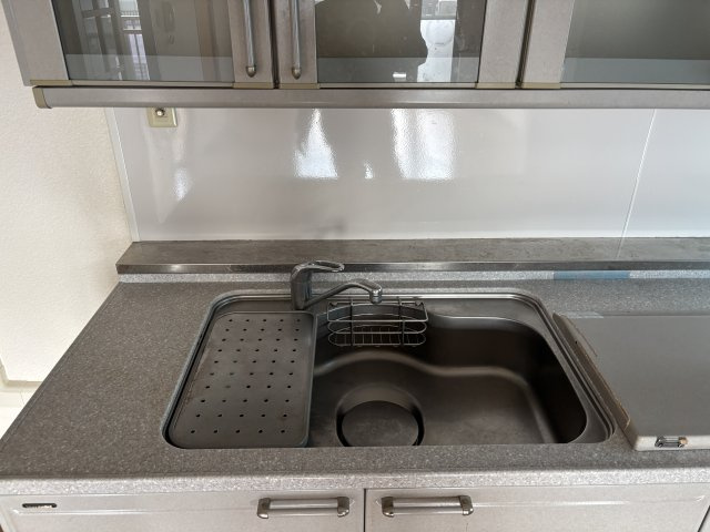鈴が峰第4住宅2号棟のキッチン