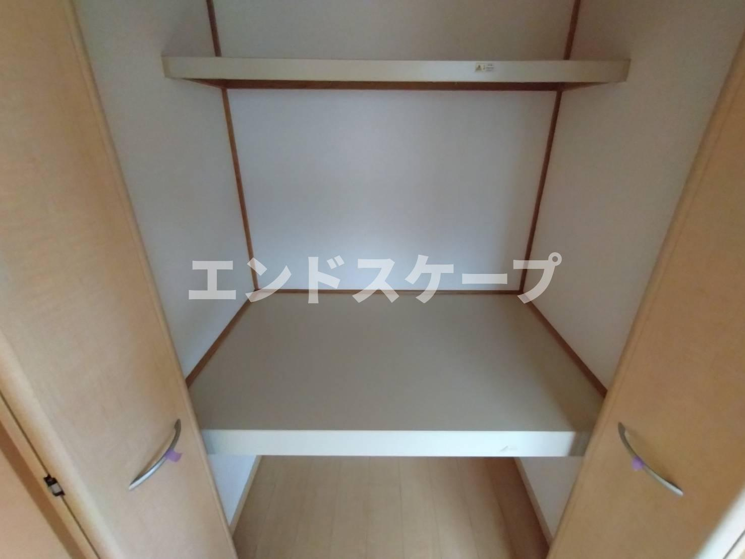 リュエル　Ｂの収納|高崎、前橋エリアのお部屋探しはエンドスケープまで！お客様の理想お聞かせ下さい♪