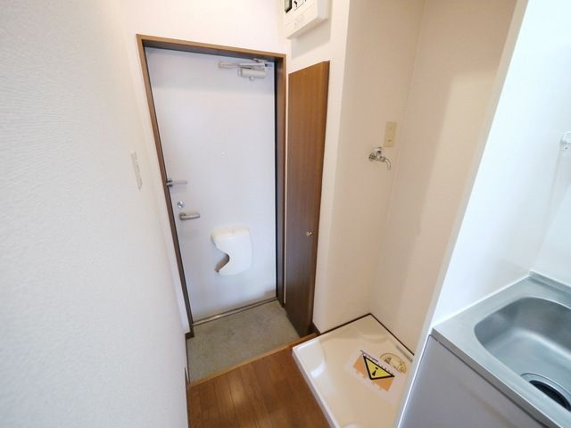 アンプルール フェール グランデールの玄関